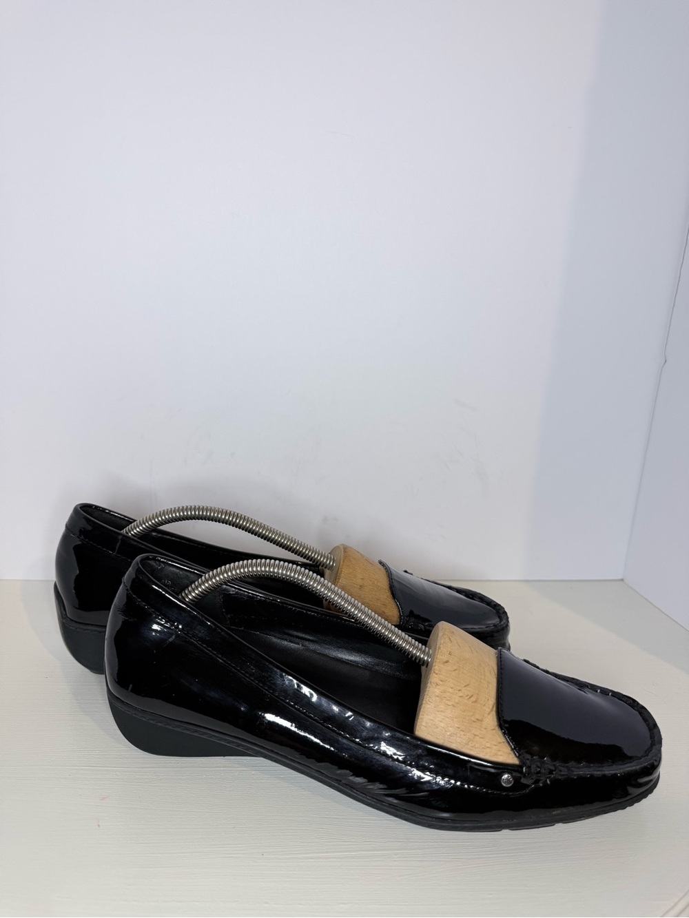 Lauren Ralph Lauren Black Patent Leather Loafers 10 B